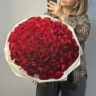 Букет из 101 красной розы 50см (Кения)