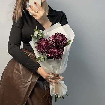 Букет из 3 хризантем Bigoudi