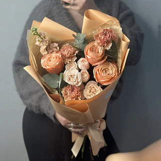 Сборный букет Персиковый комплимент