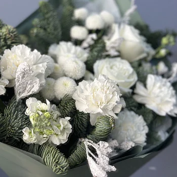 Зимний букет А снег идет M