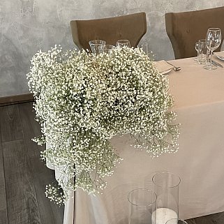 Настольная композиция из гипсофилы