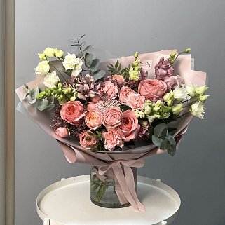 Сборный букет Любовь с первого взгляда