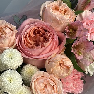 Сборный букет Первое свидание М