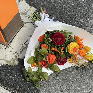 Сборный букет Каркаде