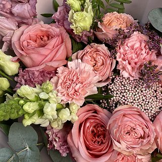 Сборный букет Любовь с первого взгляда