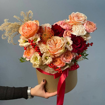 Букет в шляпной коробке Кленовый сироп L