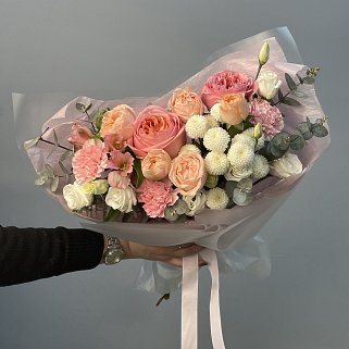 Сборный букет Первое свидание М