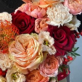 Букет в шляпной коробке Кленовый сироп L