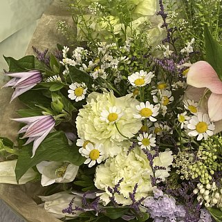 Полевой сборный букет M