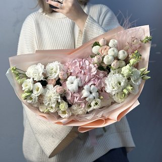 Сборный букет Первая любовь L