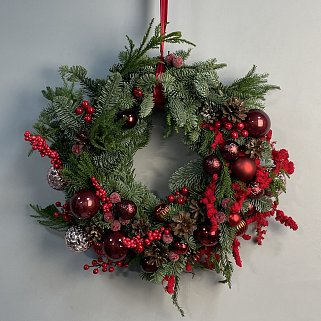 Алый венок М